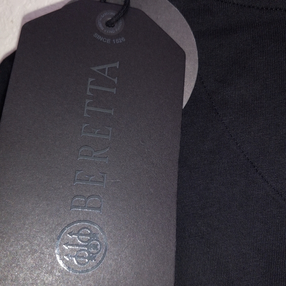 Men's Beretta 100% cotton 4XL long sleeve t-shirt BLK logo on arm / front NWTS - Picture 6 of 7